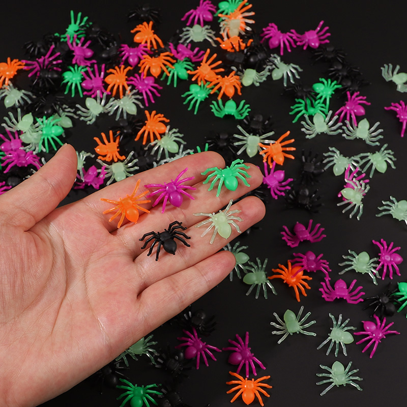 50-200Pcs Halloween Mini Spide - огляд і ціна Outdoor Kids In An Indoor World